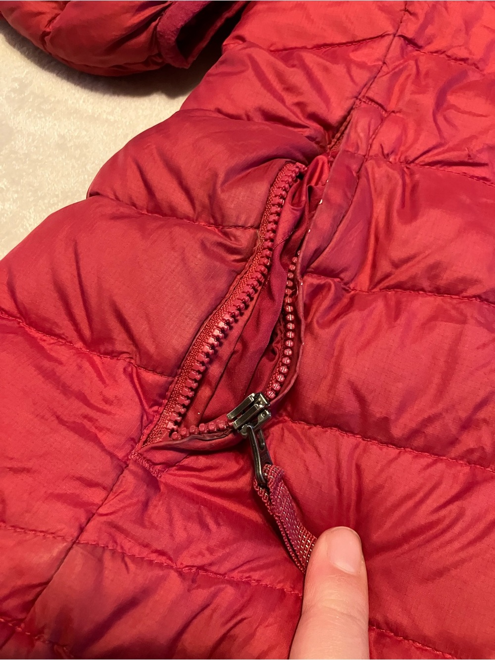 Patagonia Kids Pink Quilted Puffer Jacket - Picture 2 of 5